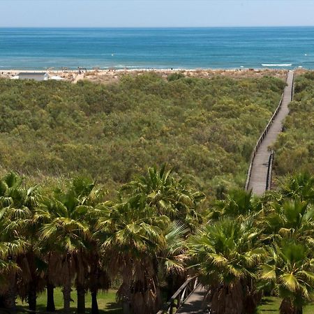 Leo Jardines De Isla Canela Exterior photo